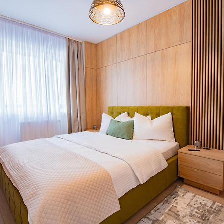 Denis Premium Suite Oradea Zewnętrze zdjęcie