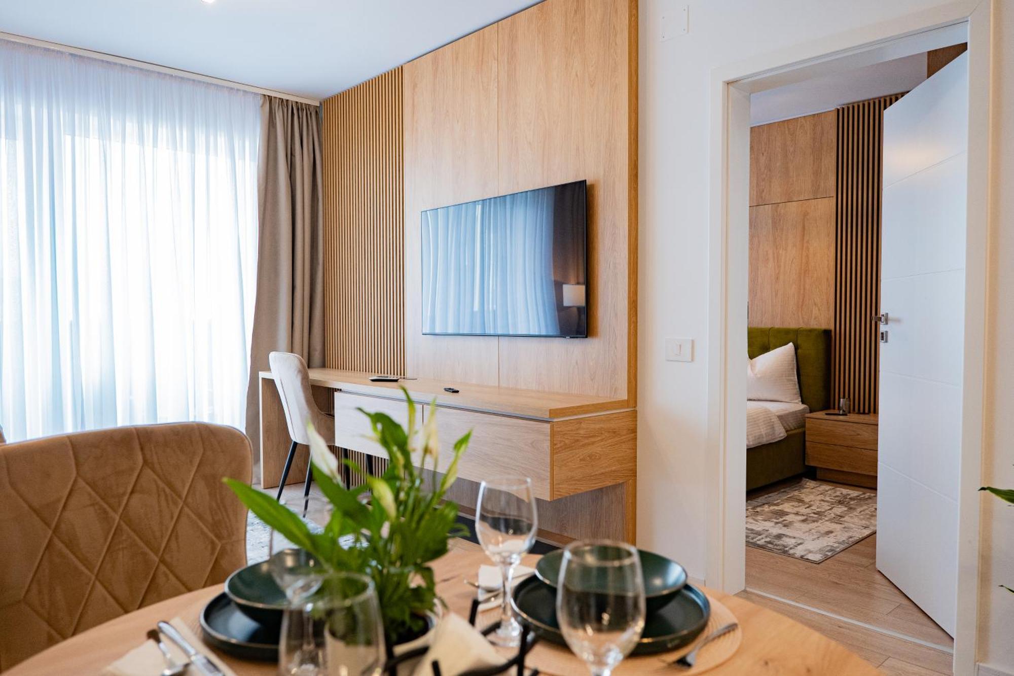 Denis Premium Suite Oradea Zewnętrze zdjęcie